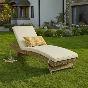 Sun Beds in Gardens