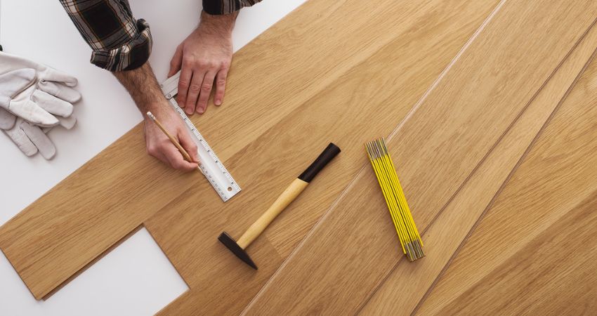 DIY Vinyl Flooring Installation: Dubai Mistakes That Void Warranties DIY Vinyl Flooring Installation: Dubai Mistakes That Void Warranties